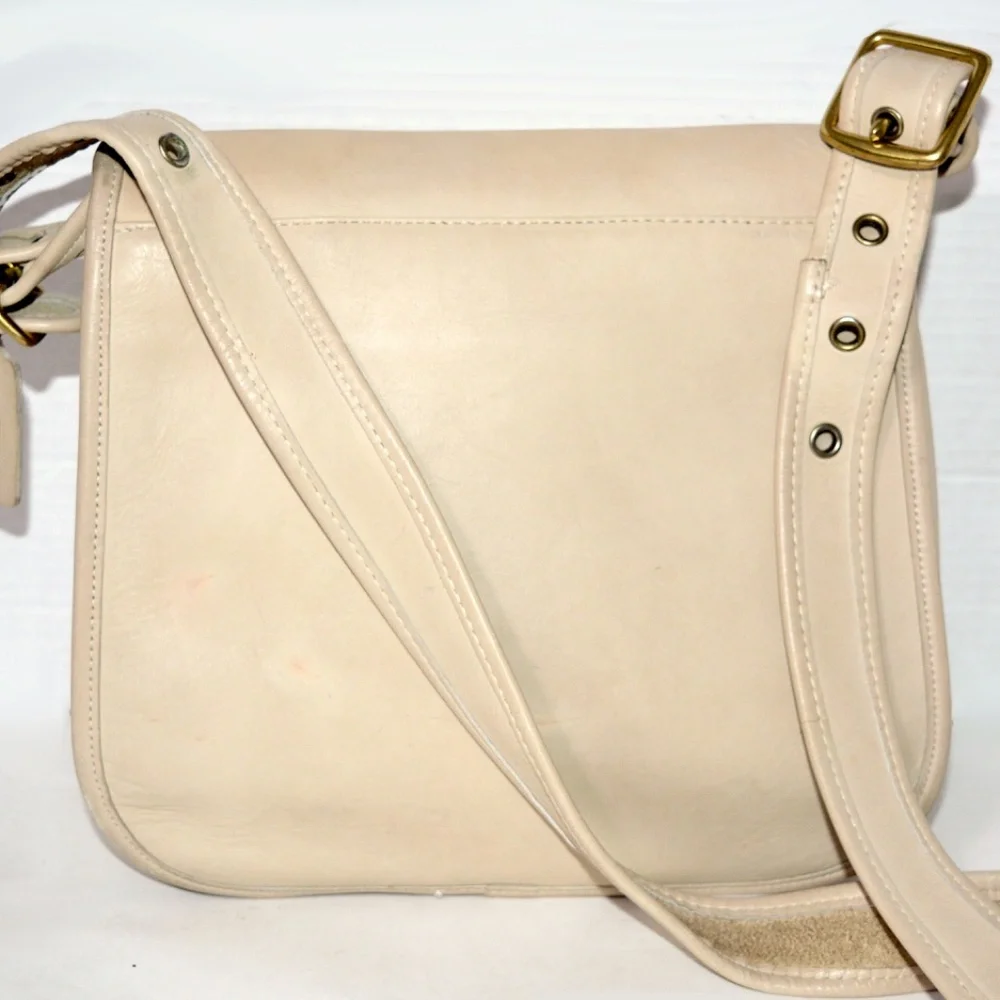 Vintage Y2K Coach Stewardess Bag Beige Leather Messenger Crossbody Purse 9525 - Picture 5 of 11